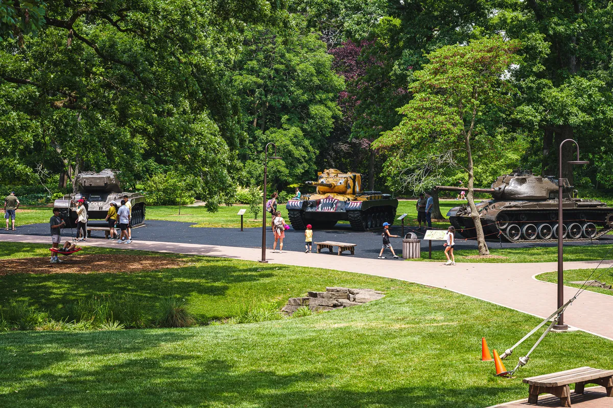 Gallery image of Cantigny Park