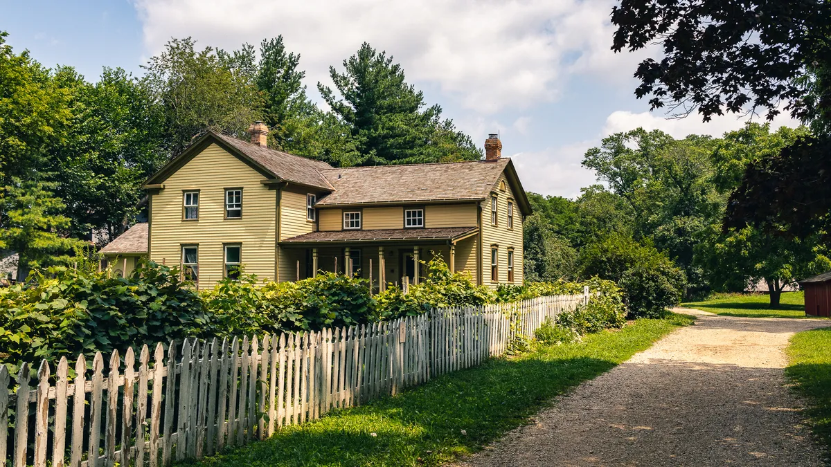 Gallery image of Spring Valley